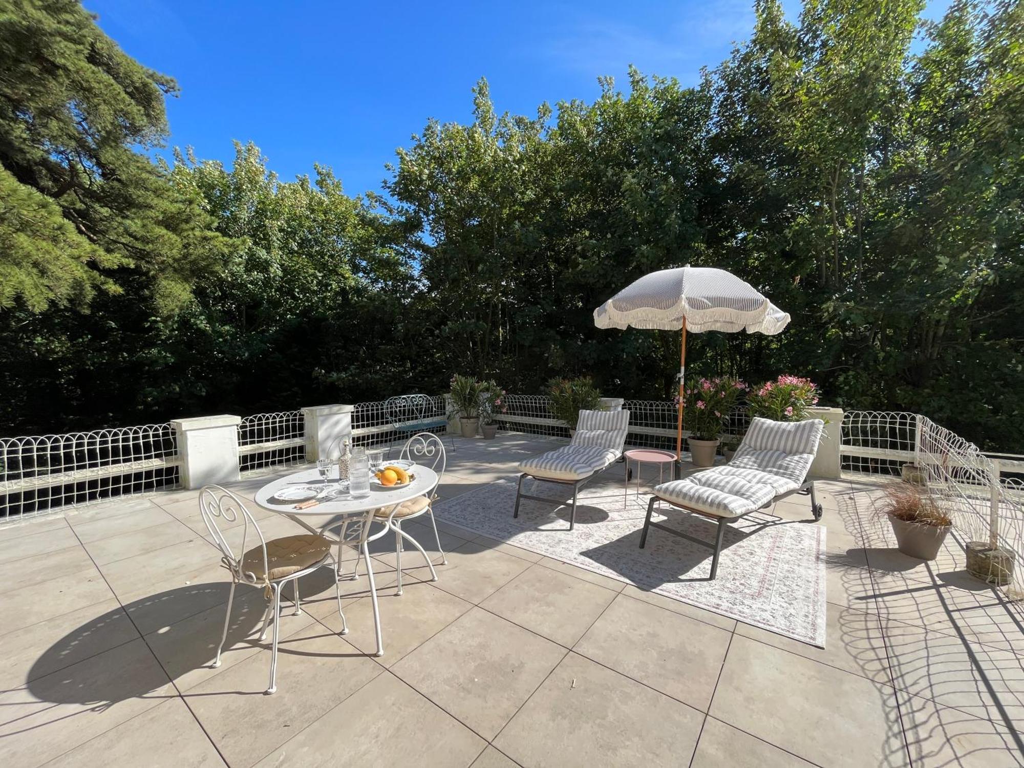 Suite Avec Grande Terrasse Et Parc - Gite Classe 4 Etoiles Étretat Eksteriør billede